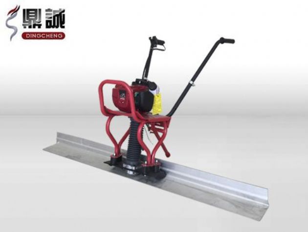 點(diǎn)擊查看詳細(xì)信息<br>標(biāo)題：混凝土振動(dòng)尺 閱讀次數(shù)：13333