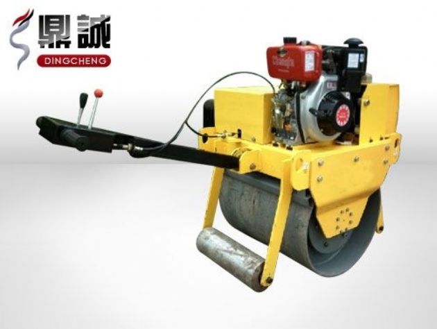 點(diǎn)擊查看詳細(xì)信息<br>標(biāo)題：重型手扶式單鋼輪壓路機(jī) 閱讀次數(shù)：13760